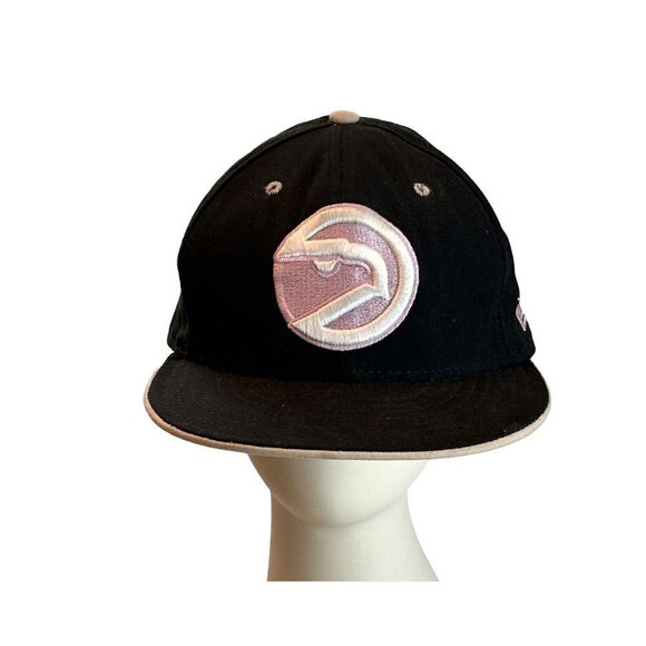 New Era Altanta Hawks Retro Hardwood Classics Hat Cap Embroidered Pink 7 3/8 - Picture 10 of 10